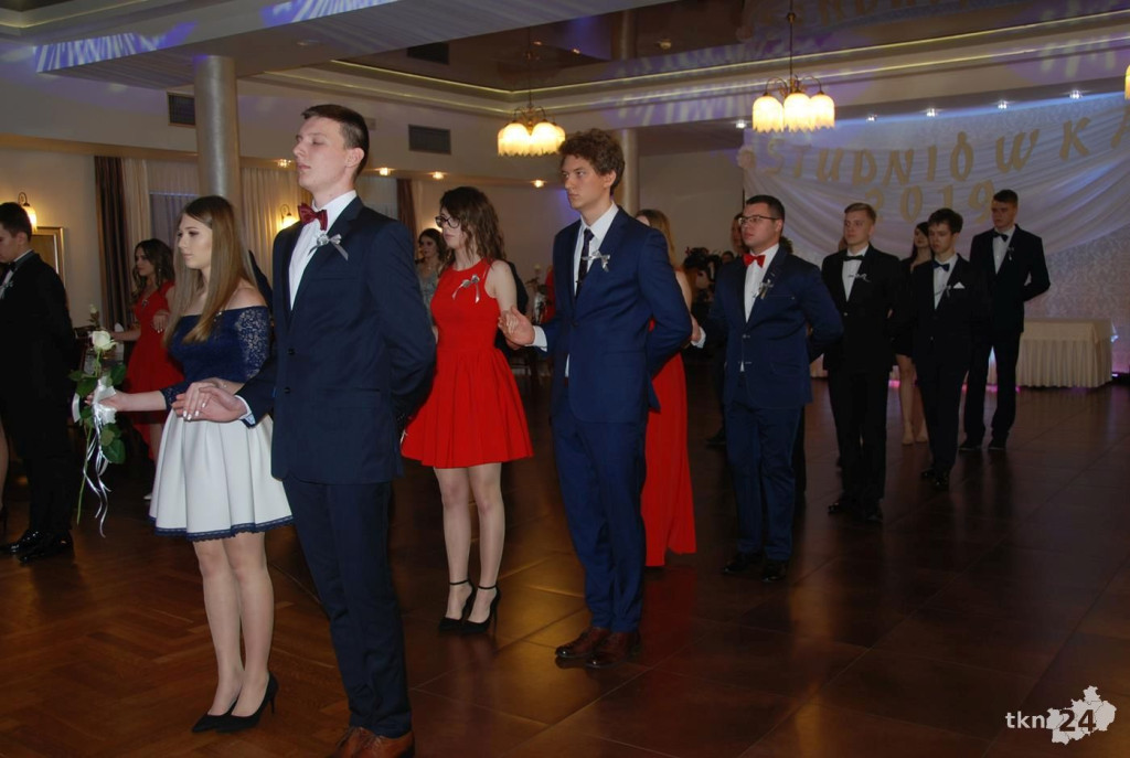 Wideo: Studniówka ZSP Stąporków z gwiazdą disco-polo!