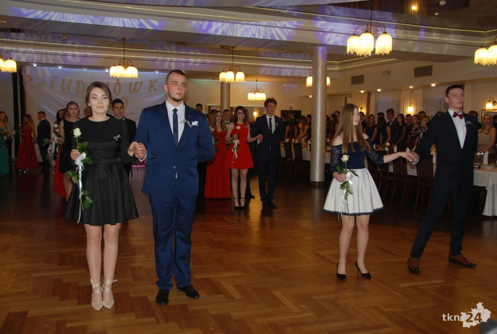 Wideo: Studniówka ZSP Stąporków z gwiazdą disco-polo!