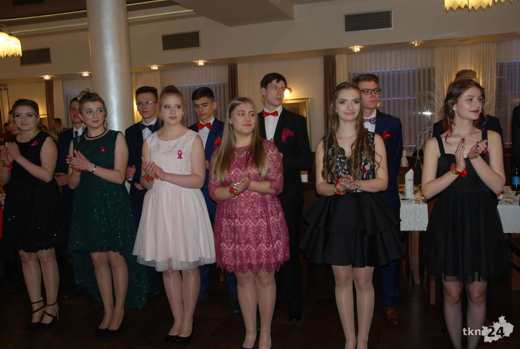 Wideo: Studniówka ZSP Stąporków z gwiazdą disco-polo!