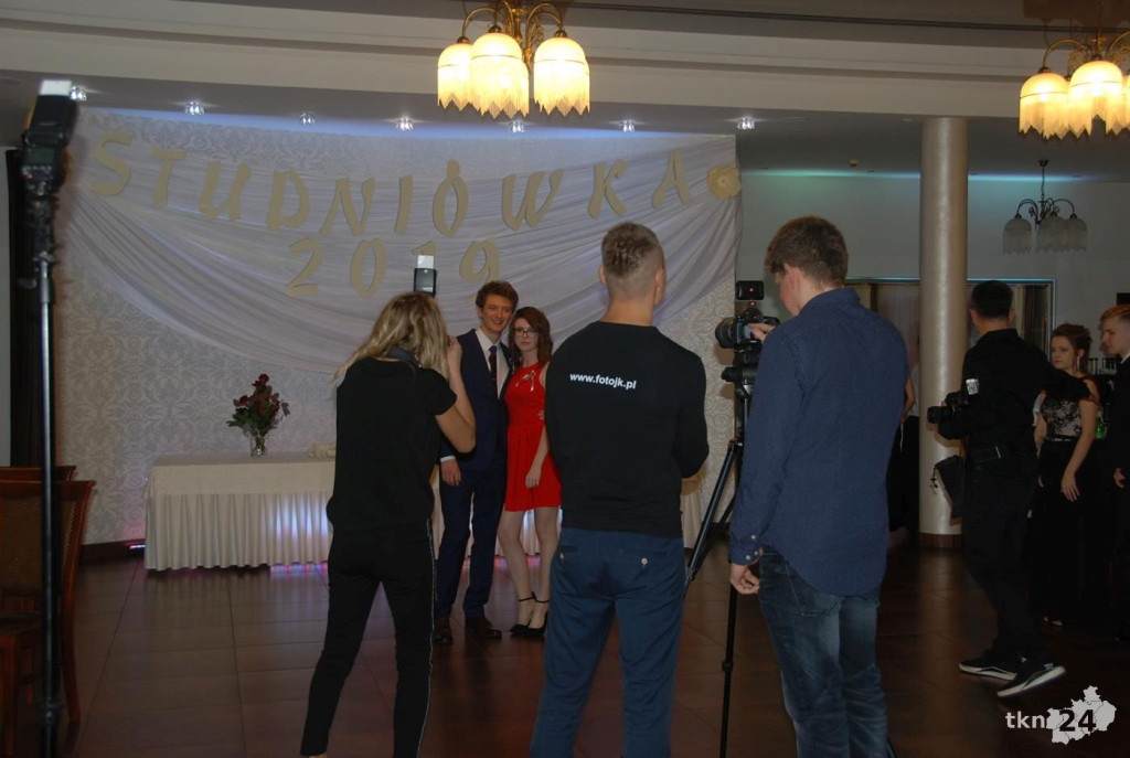 Wideo: Studniówka ZSP Stąporków z gwiazdą disco-polo!