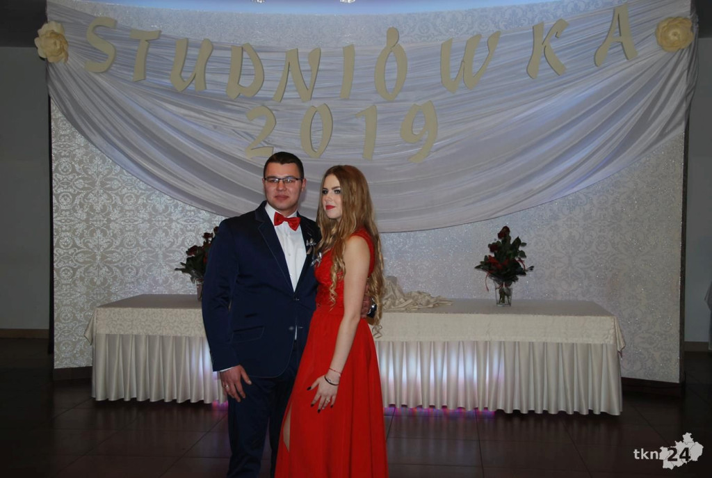 Wideo: Studniówka ZSP Stąporków z gwiazdą disco-polo!