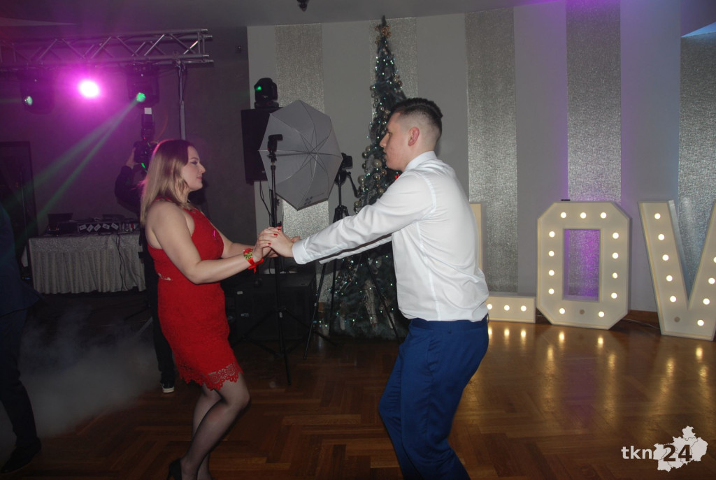 Wideo: Studniówka ZSP Stąporków z gwiazdą disco-polo!