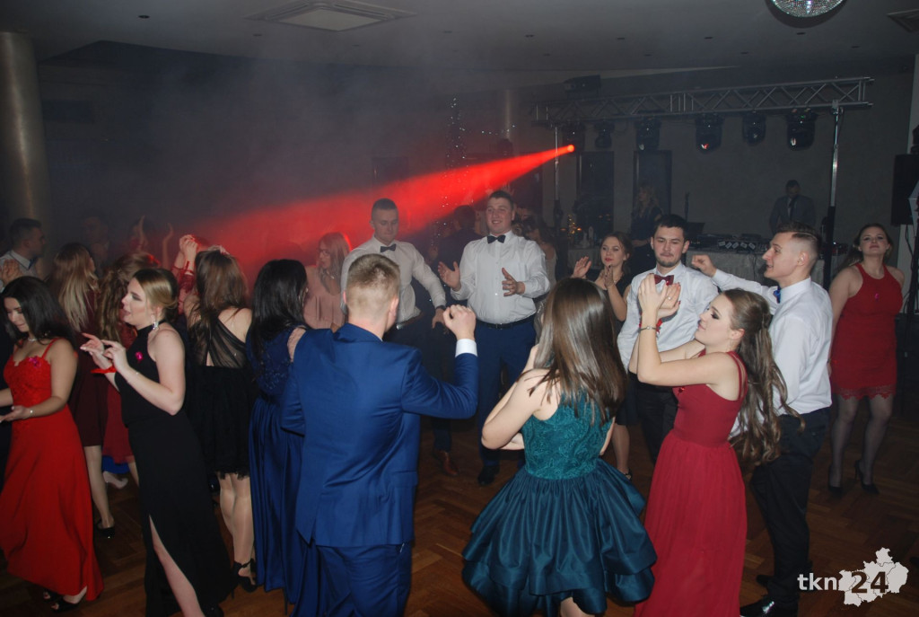 Wideo: Studniówka ZSP Stąporków z gwiazdą disco-polo!
