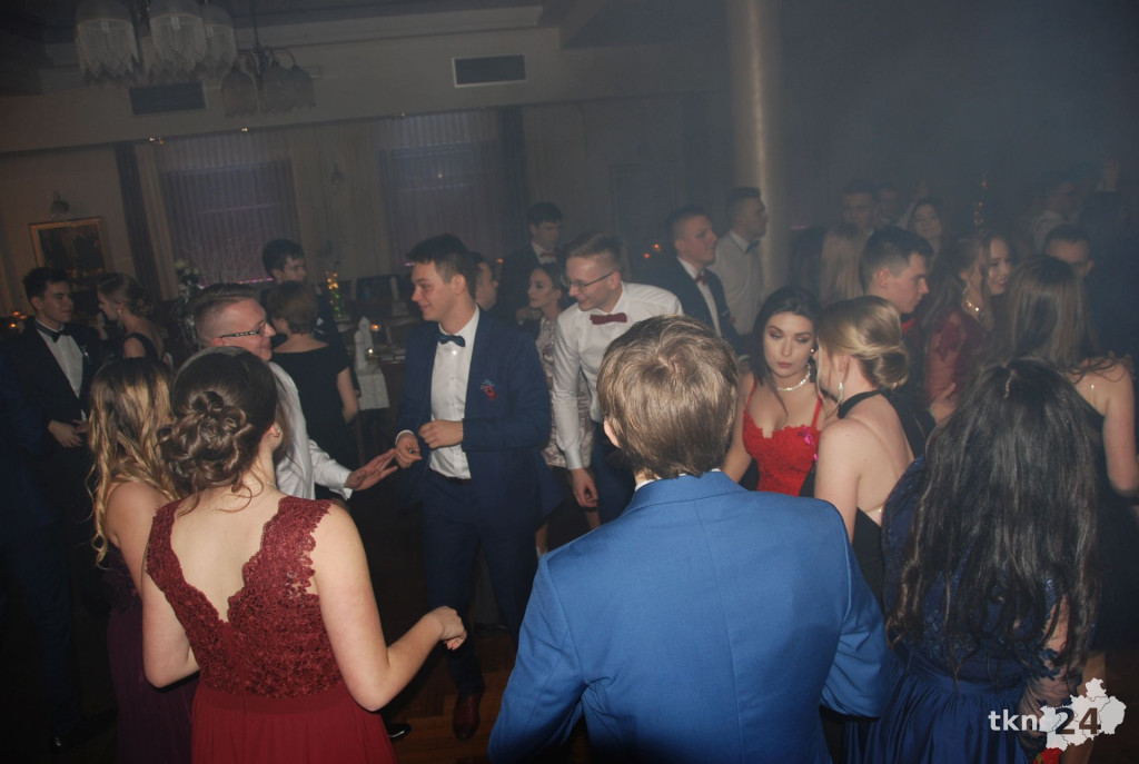 Wideo: Studniówka ZSP Stąporków z gwiazdą disco-polo!