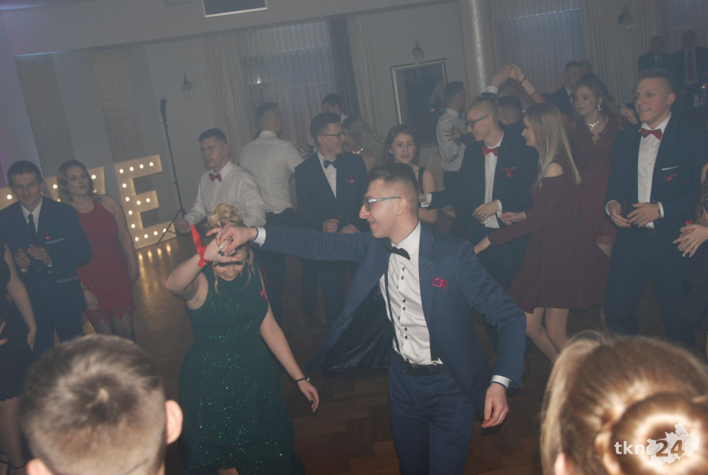 Wideo: Studniówka ZSP Stąporków z gwiazdą disco-polo!