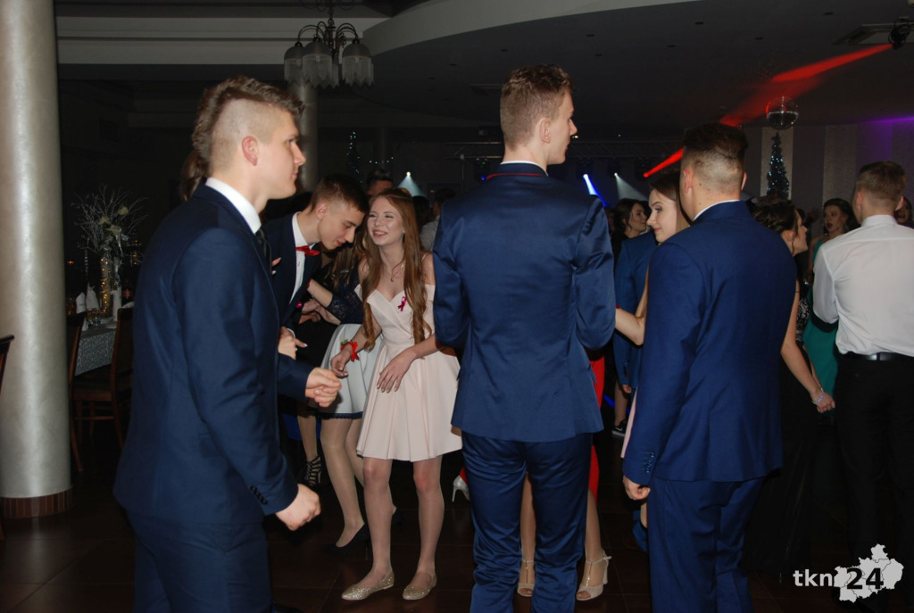 Wideo: Studniówka ZSP Stąporków z gwiazdą disco-polo!