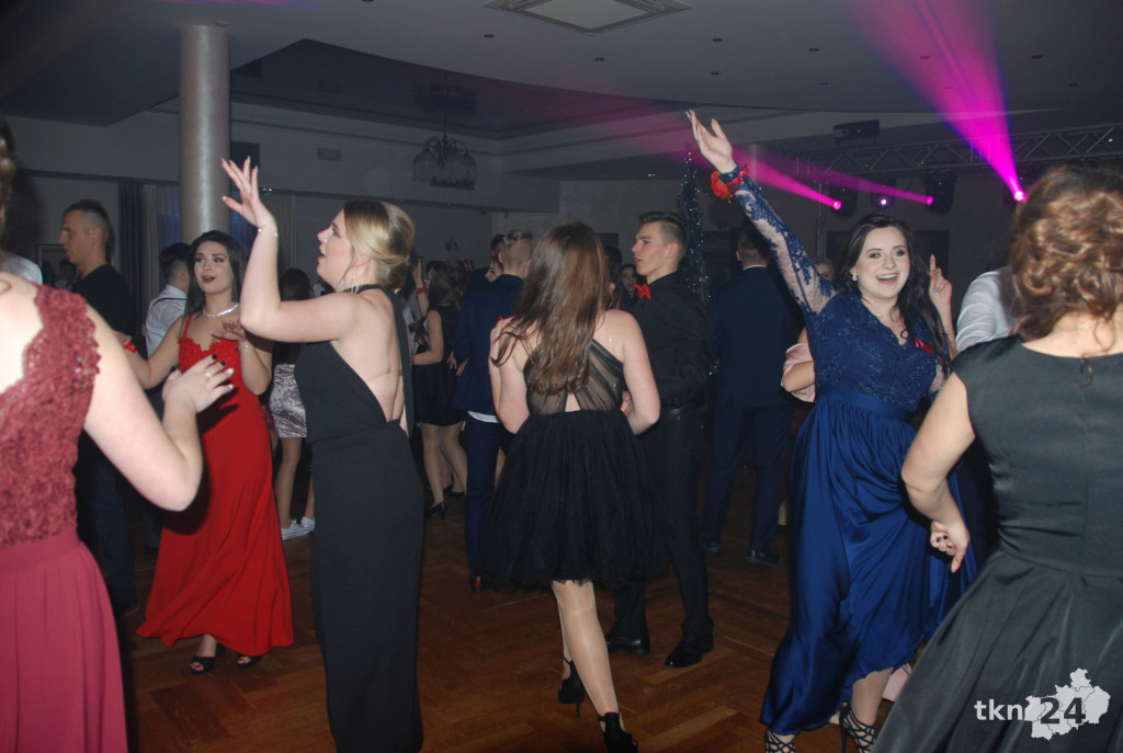 Wideo: Studniówka ZSP Stąporków z gwiazdą disco-polo!