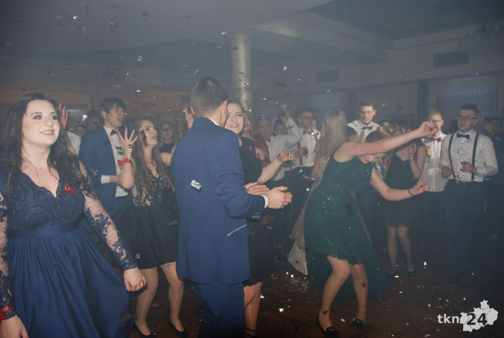 Wideo: Studniówka ZSP Stąporków z gwiazdą disco-polo!