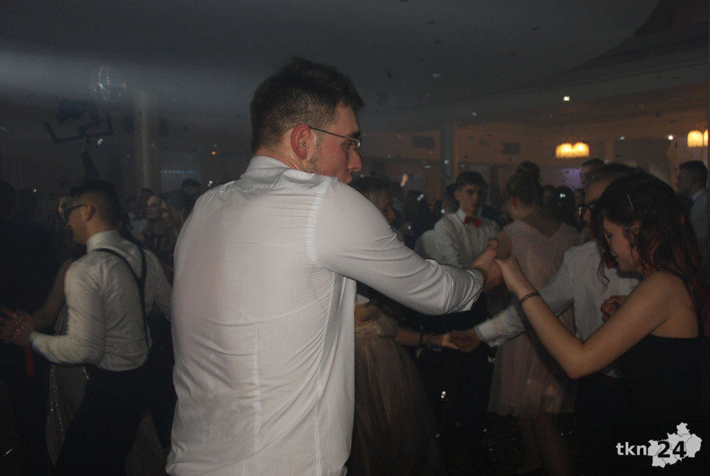 Wideo: Studniówka ZSP Stąporków z gwiazdą disco-polo!