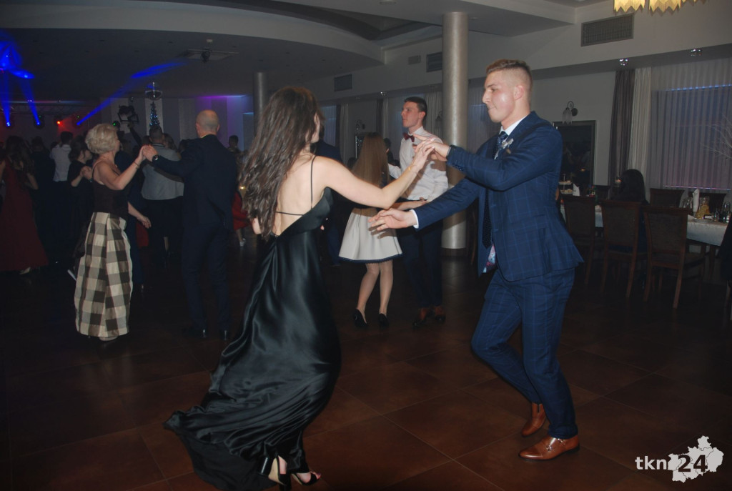 Wideo: Studniówka ZSP Stąporków z gwiazdą disco-polo!