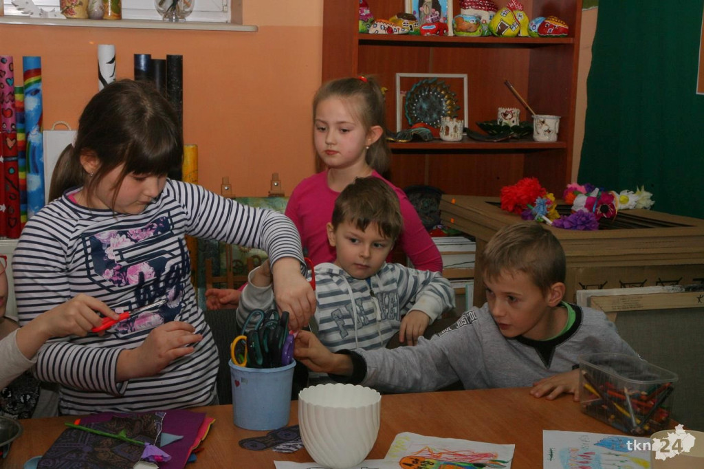 Dzieci z gminy Gowarczów spędzają ferie z CKiAL [wideo, zdjęcia]