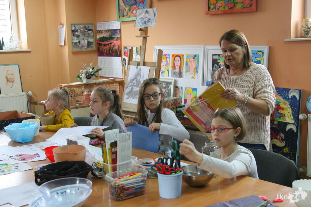 Dzieci z gminy Gowarczów spędzają ferie z CKiAL [wideo, zdjęcia]