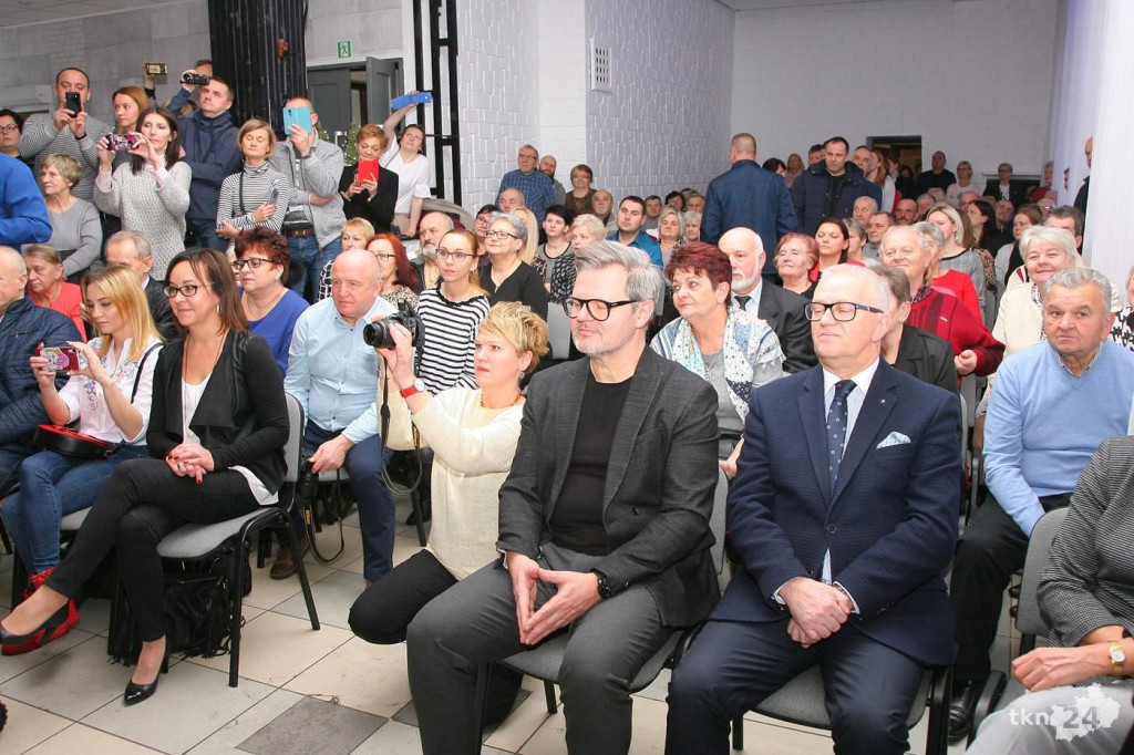 Przedszkole nr 6 z noworocznym przedstawieniem dla babć i dziadków [wideo, zdjęcia]
