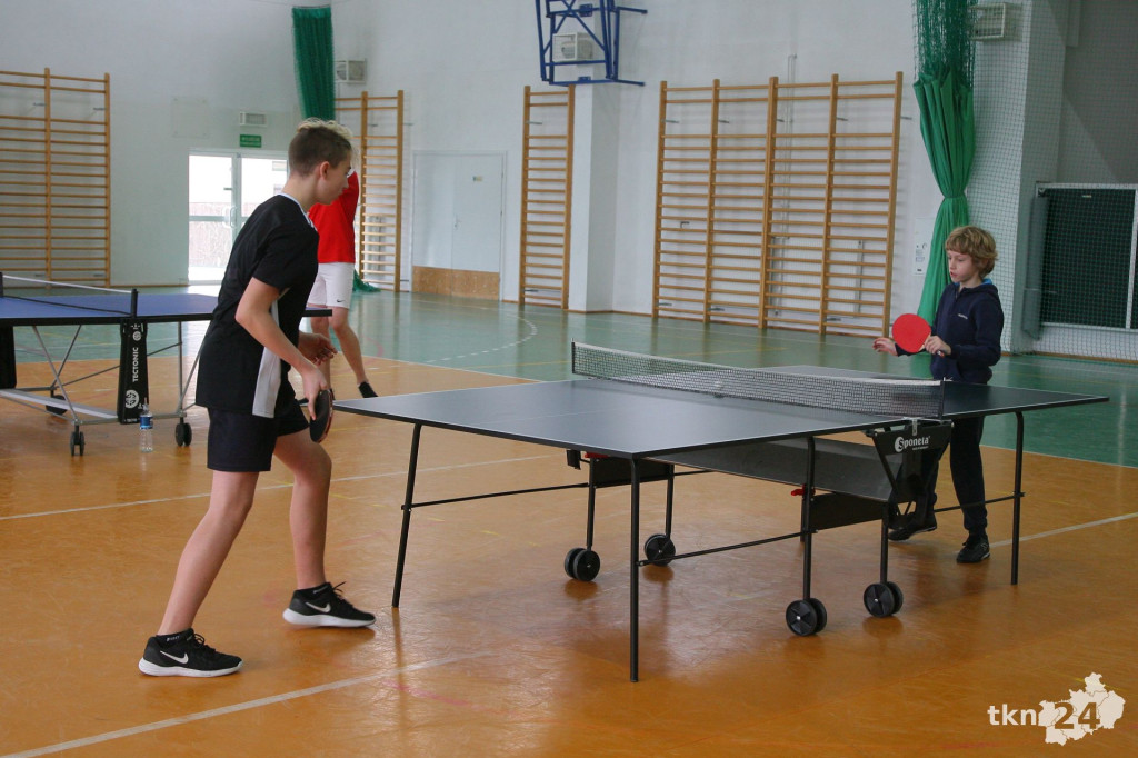 Artystycznie i na sportowo w ferie w Stąporkowie [wideo, zdjęcia]