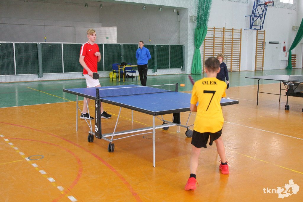 Artystycznie i na sportowo w ferie w Stąporkowie [wideo, zdjęcia]