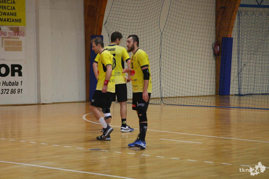 WIDEO: KSSPR wygrywa z KSZO w derbach!