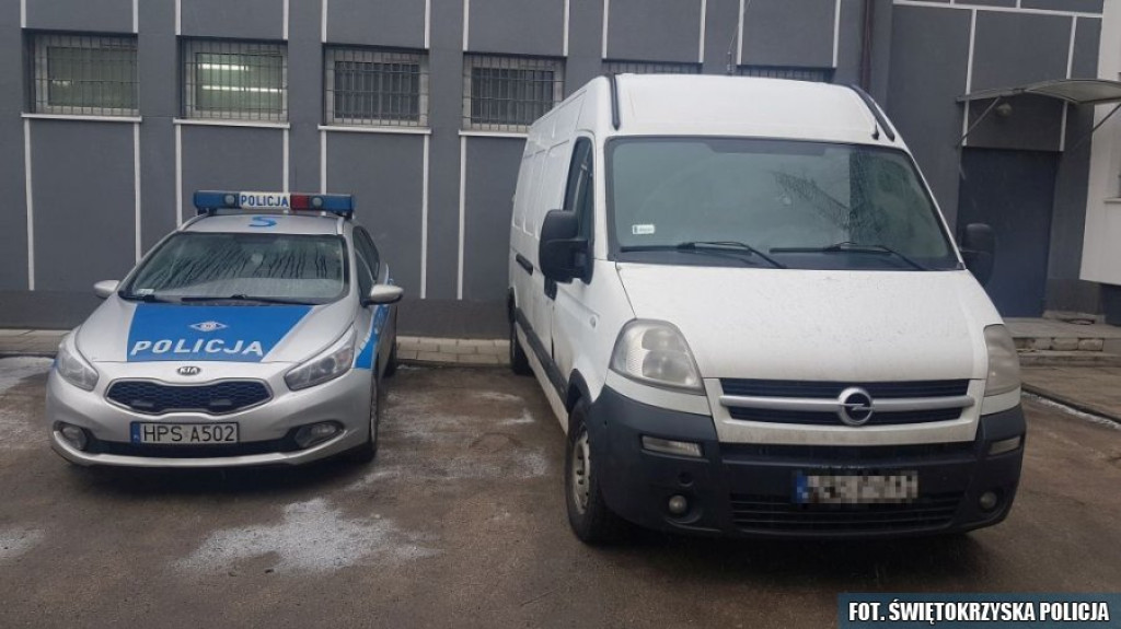 Policjanci przejęli ponad 4 tony krajanki tytoniowej [zdjęcia]