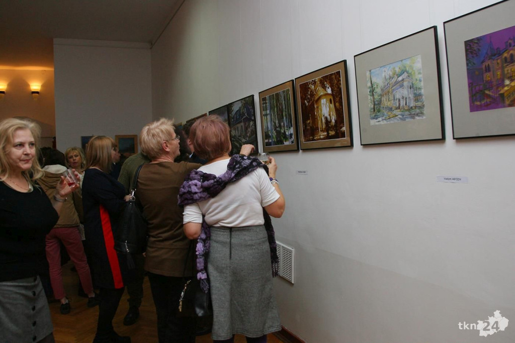 W galerii DEK zaprezentowano Świętokrzyskie Krajobrazy [wideo, zdjęcia]