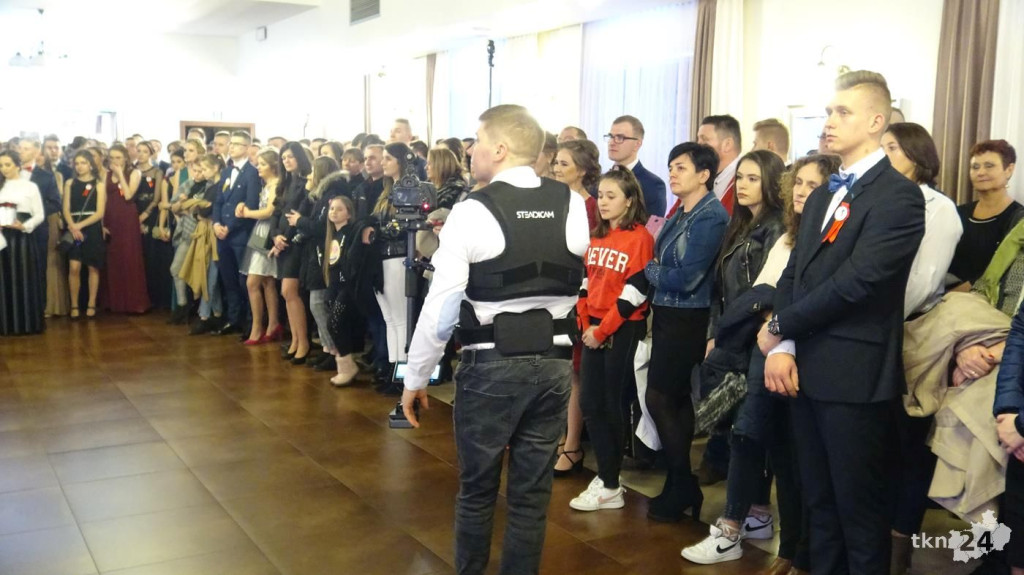 Opoczyńska studniówka w Końskich z zespołem Top Girls! [wideo, zdjęcia]