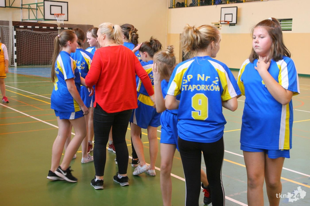 Najlepsze koszykarki są w Jedynce [wideo, zdjęcia]