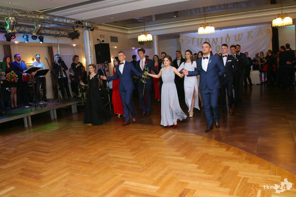 Relacja wideo: Studniówka II LO z Czadomanem!