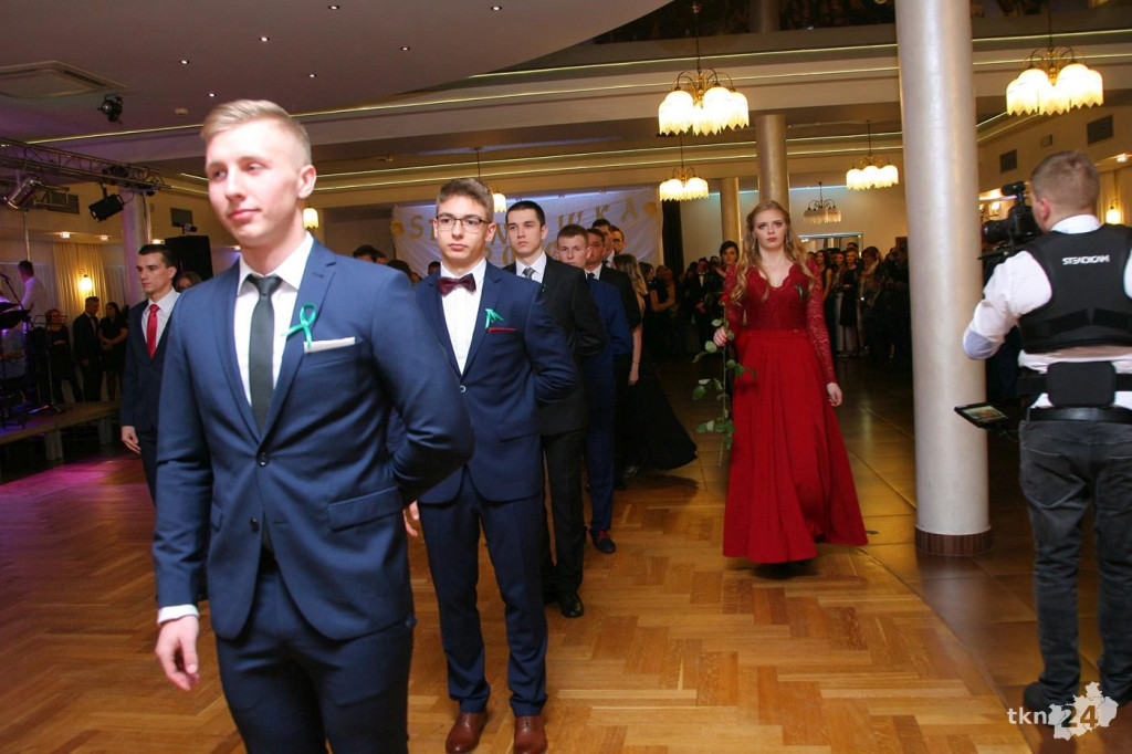 Relacja wideo: Studniówka II LO z Czadomanem!
