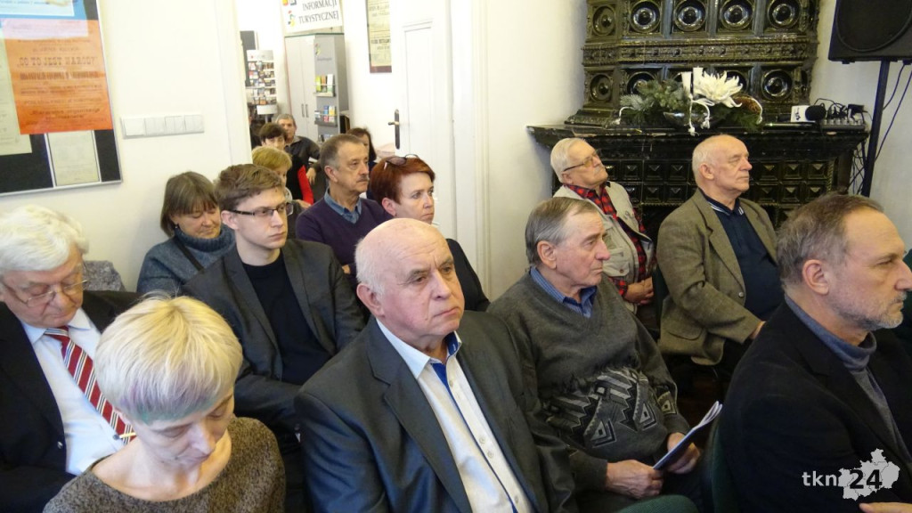 Promowali książkę wydaną na Stulecie Niepodległości [wideo, zdjęcia]