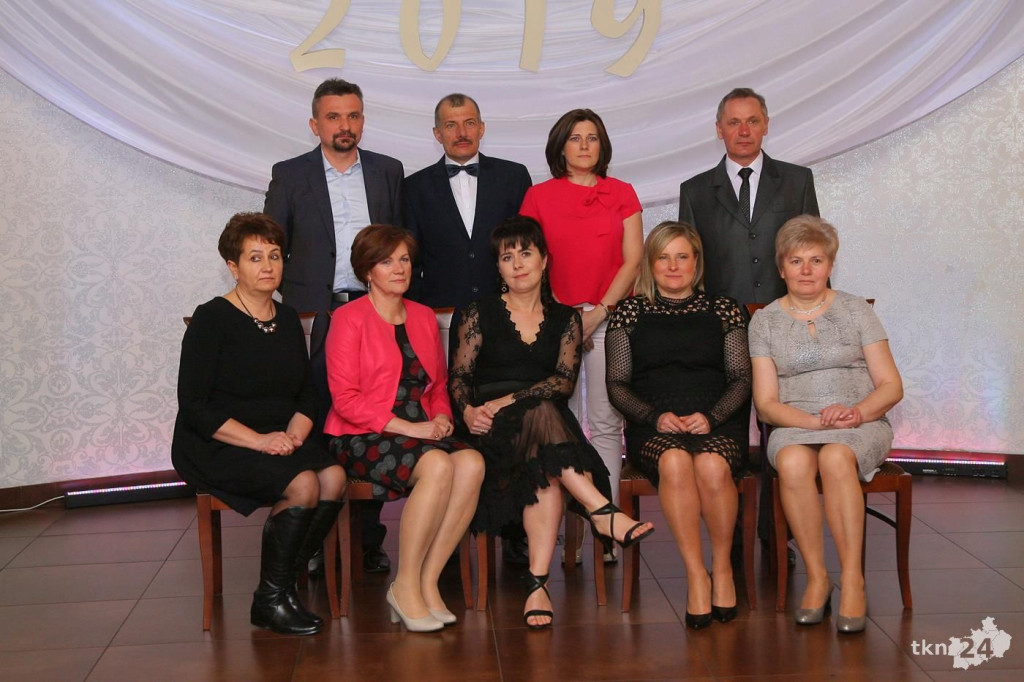 Relacja wideo: Studniówka ZSP 1 Końskie z koncertem grupy DEJW