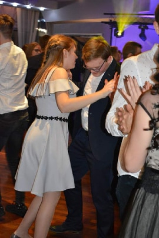 Bawili się bez alkoholu. Bal zorganizowany przez parafię Chrystusa Odkupiciela [zdjęcia]