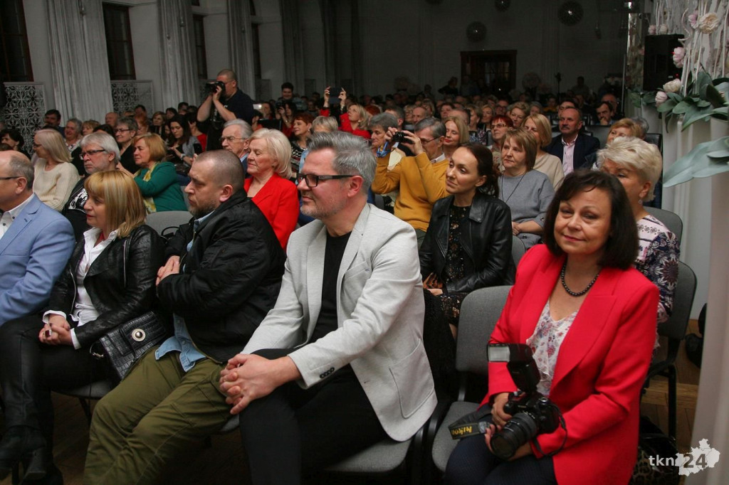 Znakomici Skaldowie dali koncert na Dzień Kobiet w Końskich! [wideo, zdjęcia]