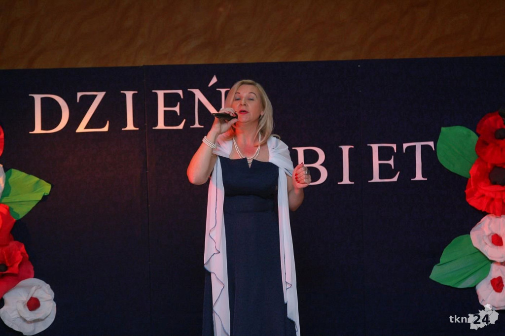 Bożena Zielińska na Dzień Kobiet w Radoszycach [wideo, zdjęcia]