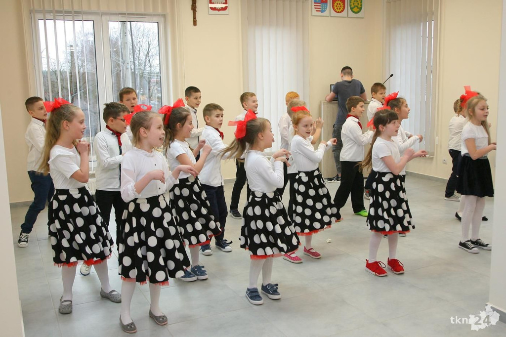 Wielkie święto w Rudzie Malenieckiej! Otworzyli Centrum Kultury! [wideo, zdjęcia]