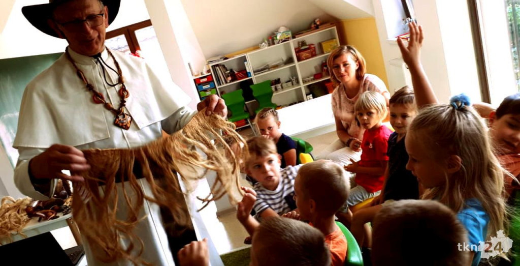 Rozwijanie przez wspieranie - Niepubliczne Przedszkole Czarodziejski Młynek [wideo, zdjęcia]