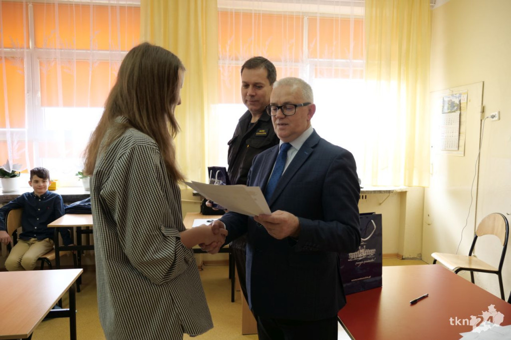 Sprawdzili swoją wiedzę pożarniczą [wideo, zdjęcia]