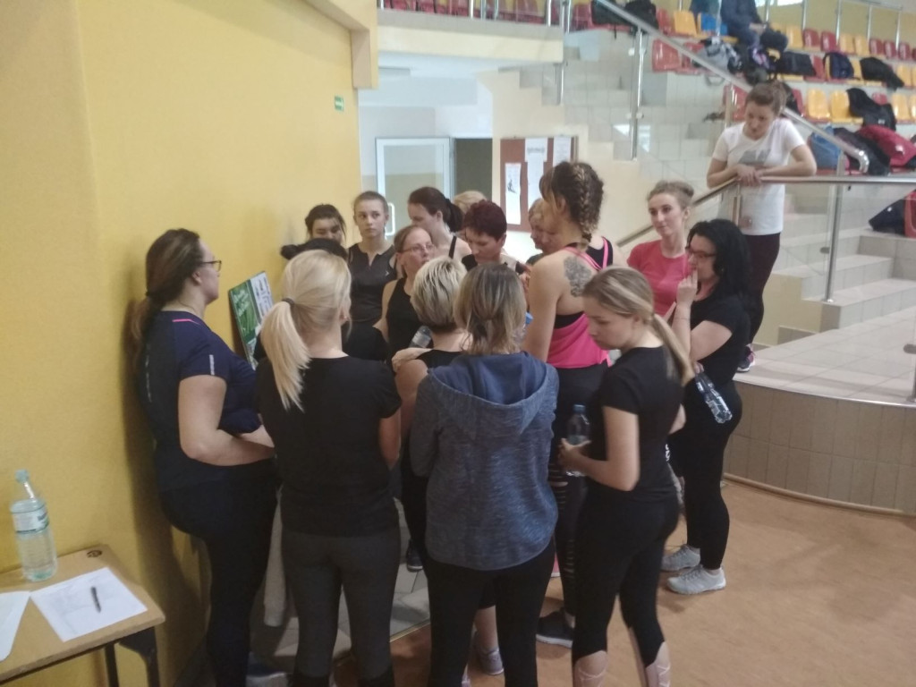 Siła kobiecości w Fałkowie. Dzień Kobiet z GLKS [zdjęcia]