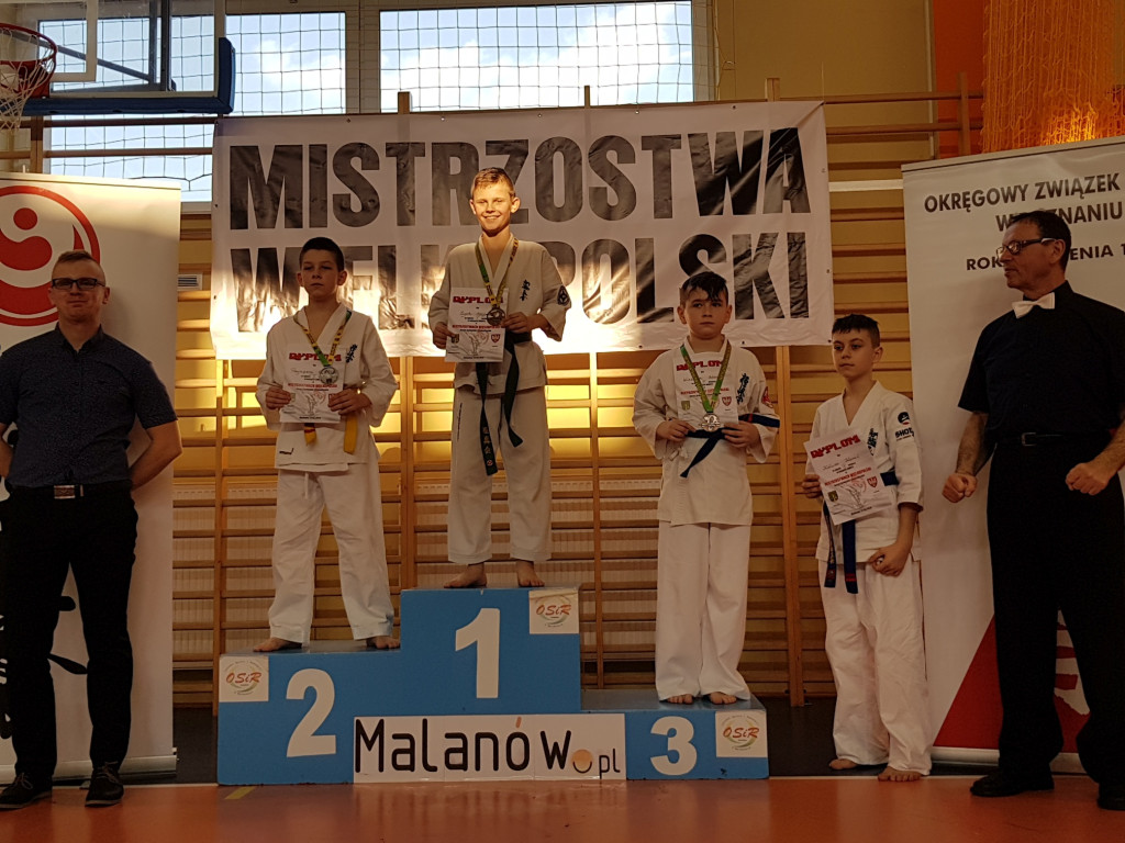 Kolejny świetny start karateków z Niekłania! [zdjęcia]