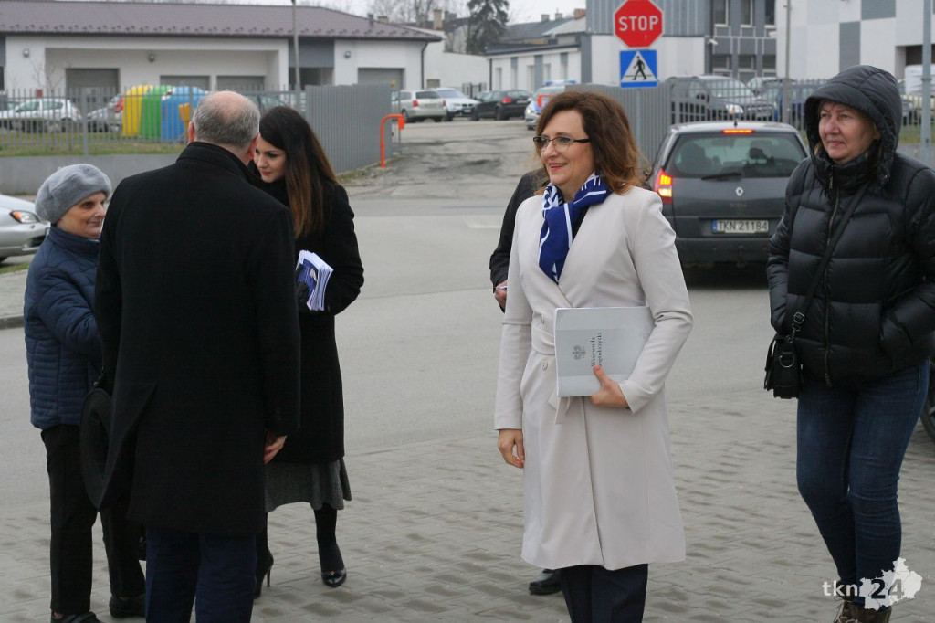 Rząd promował #Nową Piątkę w naszych miastach i wsiach [wideo, zdjęcia]