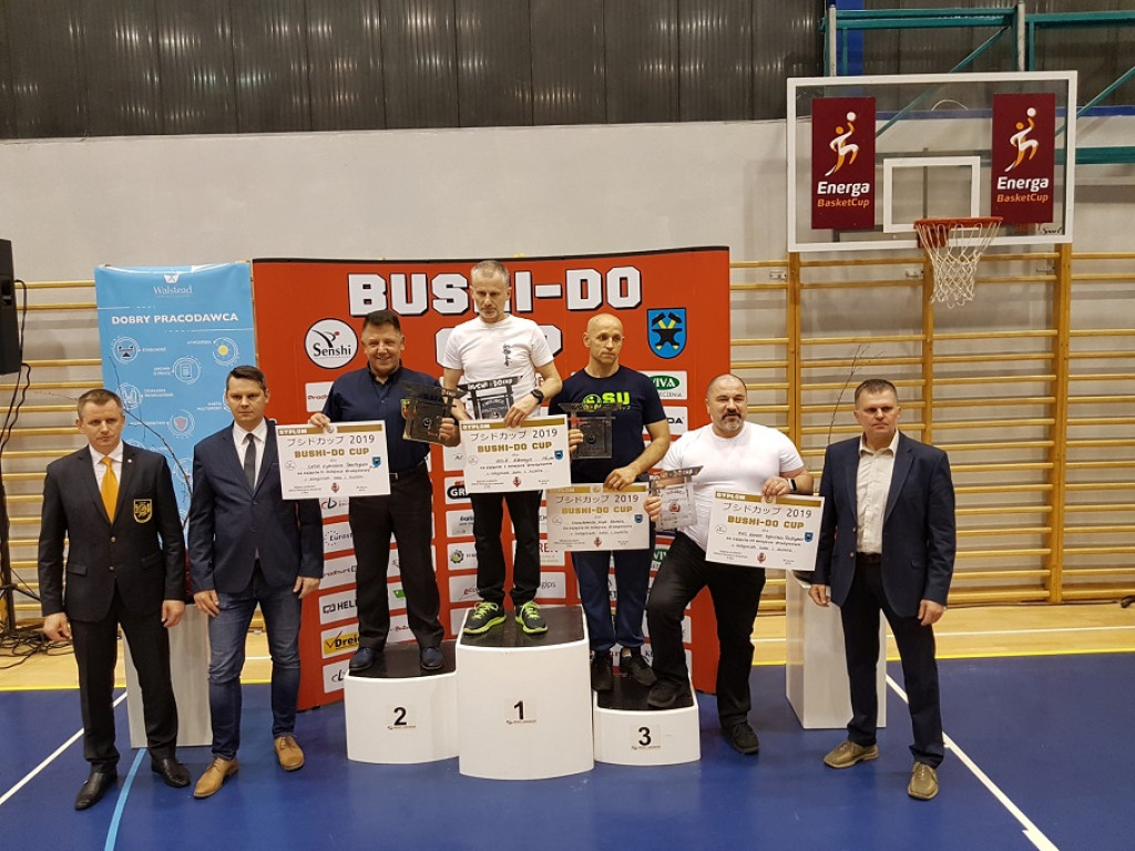 Karatecy z Niekłania z medalami na Bushido Cup [zdjęcia]