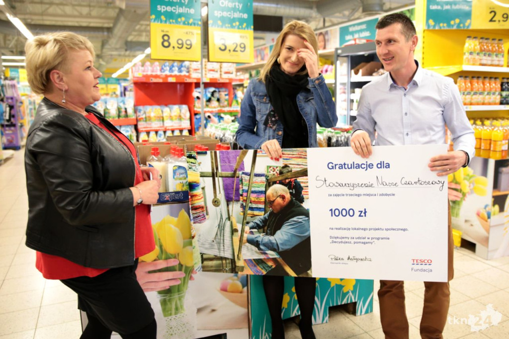 Klienci koneckiego Tesco zadecydowali komu przyznać granty [wideo, zdjęcia]