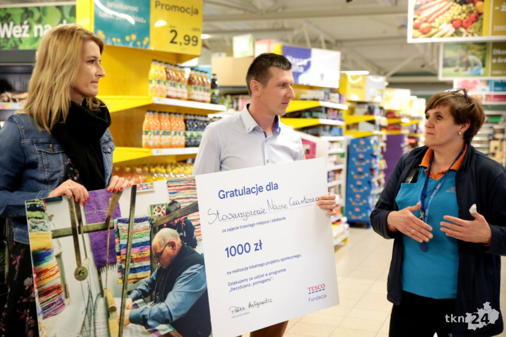 Klienci koneckiego Tesco zadecydowali komu przyznać granty [wideo, zdjęcia]