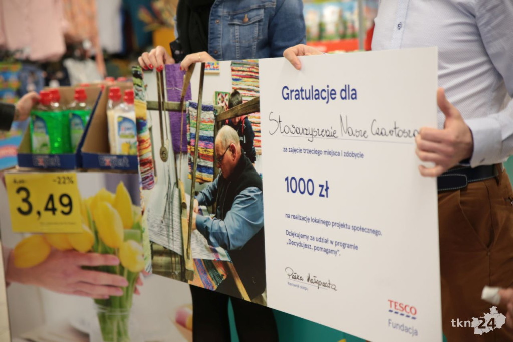 Klienci koneckiego Tesco zadecydowali komu przyznać granty [wideo, zdjęcia]