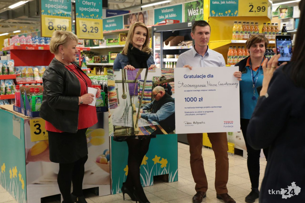 Klienci koneckiego Tesco zadecydowali komu przyznać granty [wideo, zdjęcia]