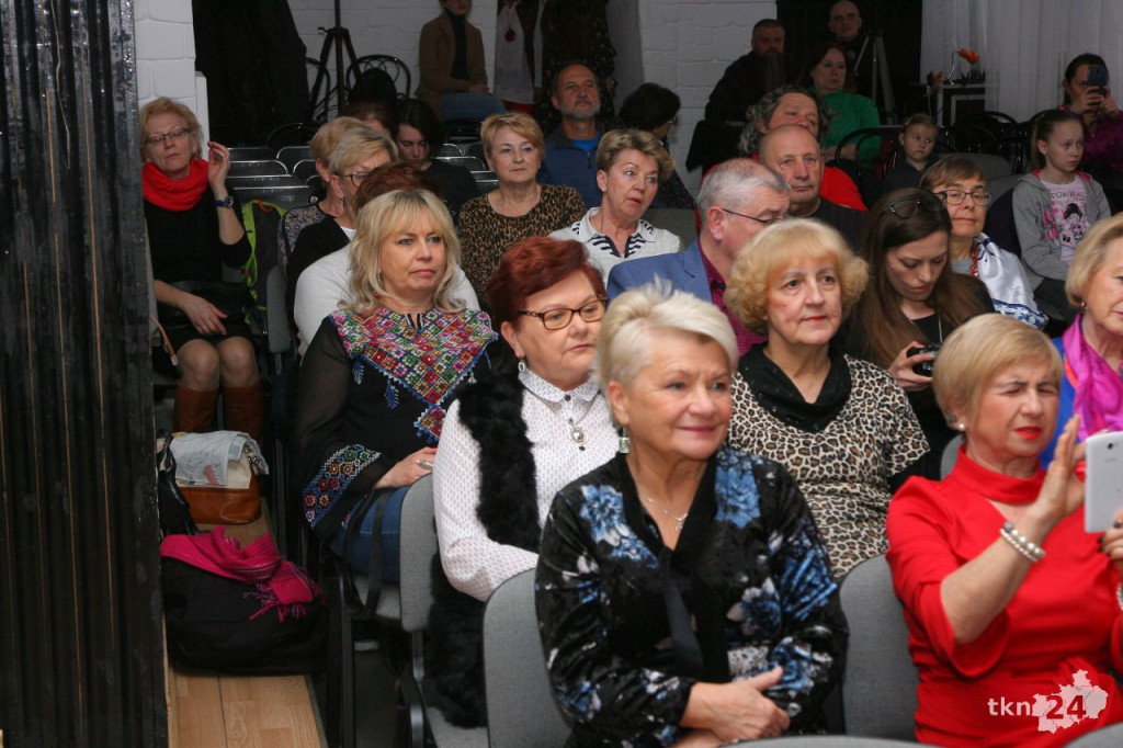 Marzena Kądziela o kobietach w koneckim Domu Kultury [wideo, zdjęcia]