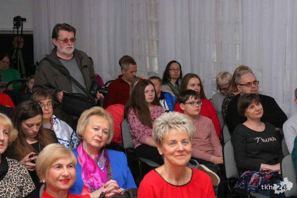 Marzena Kądziela o kobietach w koneckim Domu Kultury [wideo, zdjęcia]