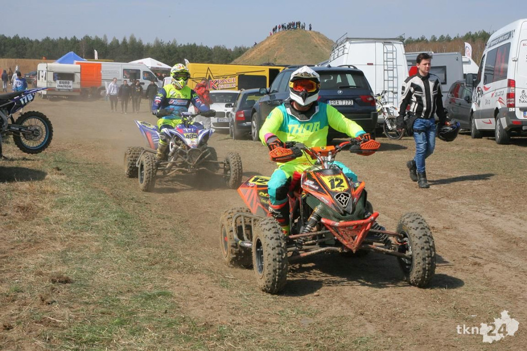 Relacja wideo: Zawody motocrossowe w Przybyszowach