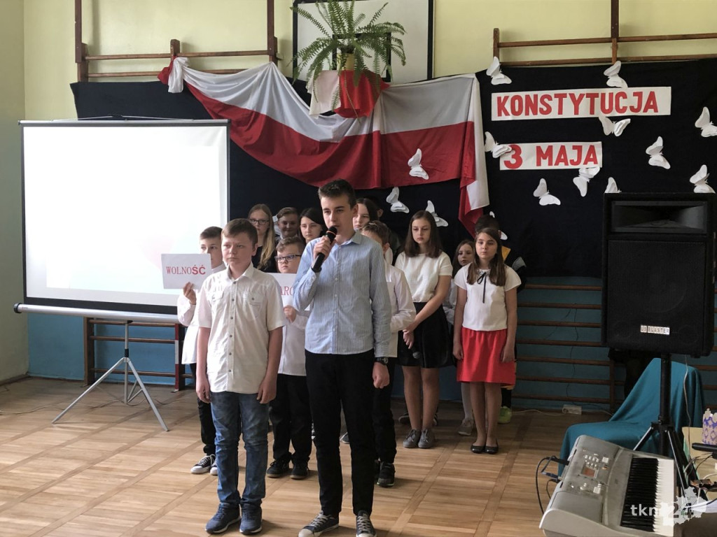 Mała szkoła. Wielki patriotyzm. Akademia 3 Majowa w Gosaniu [wideo, zdjęcia]
