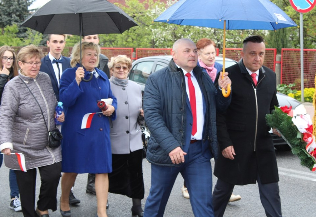 Uroczystości 3 Maja w Stąporkowie [zdjęcia]