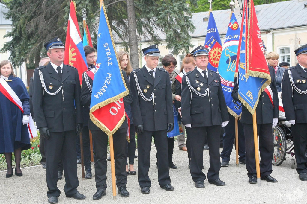 Podniosłe obchody 3 Maja w Końskich [fotorelacja]
