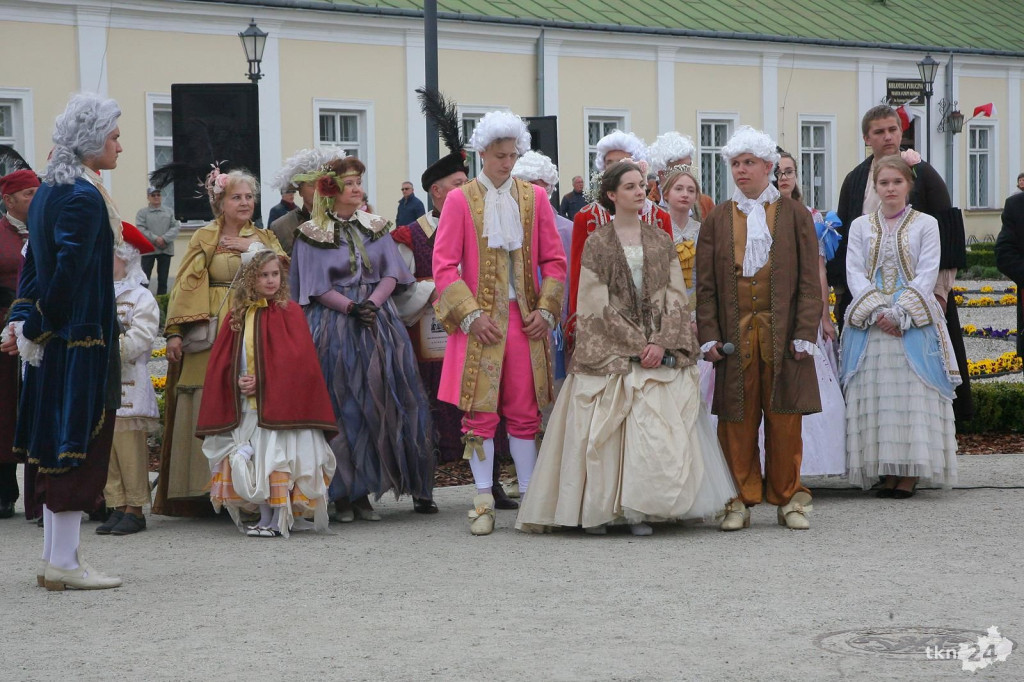 Podniosłe obchody 3 Maja w Końskich [fotorelacja]