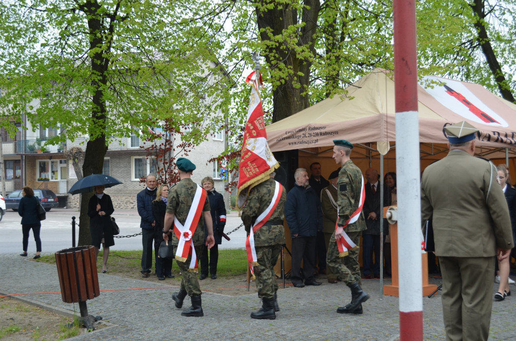 Radoszyce: Msza święta i spotkanie pod pomnikiem na 3 Maja [zdjęcia]